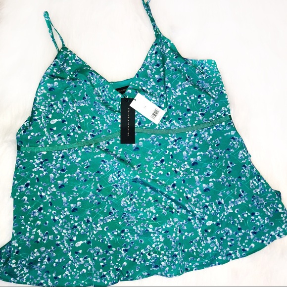 Banana Republic Tops - ⬇️⬇️ Price Dropped!! Banana Republic size 14 top